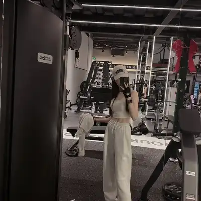 郝昊